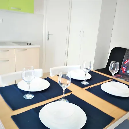 Apartment Ariana Gradac (Split-Dalmatia)